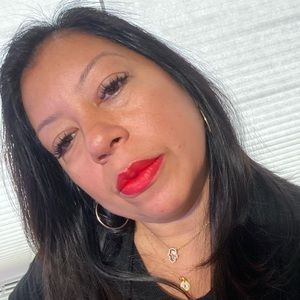 Meet your Posher, Shelley